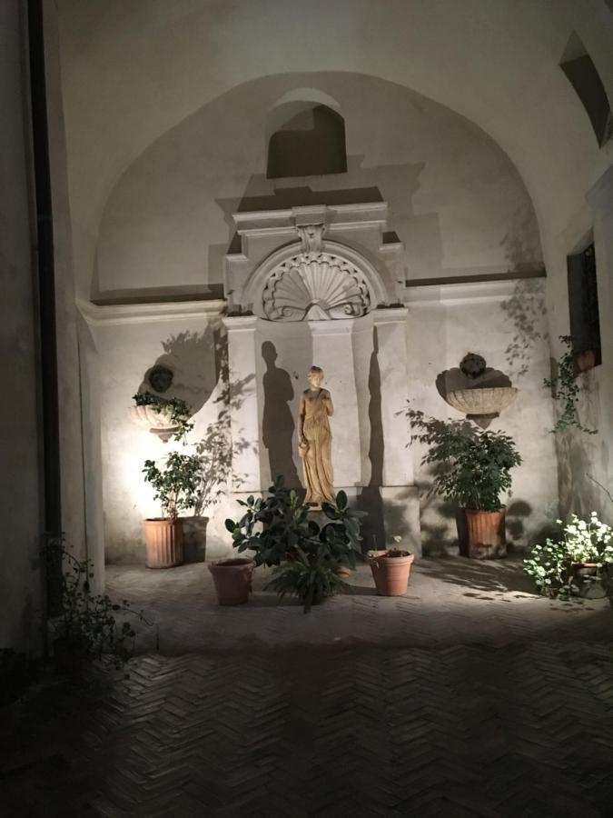 Domus Next Campo De'Fiori With Thermal Shower Roma Eksteriør bilde